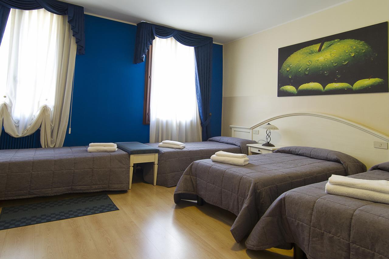 Hotel La Terrazza Vicenza Zewnętrze zdjęcie